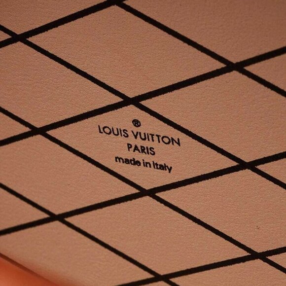 Louis Vuitton Tan Leather Petite Boite Chapeau Catogram Bag - Picture 10 of 12